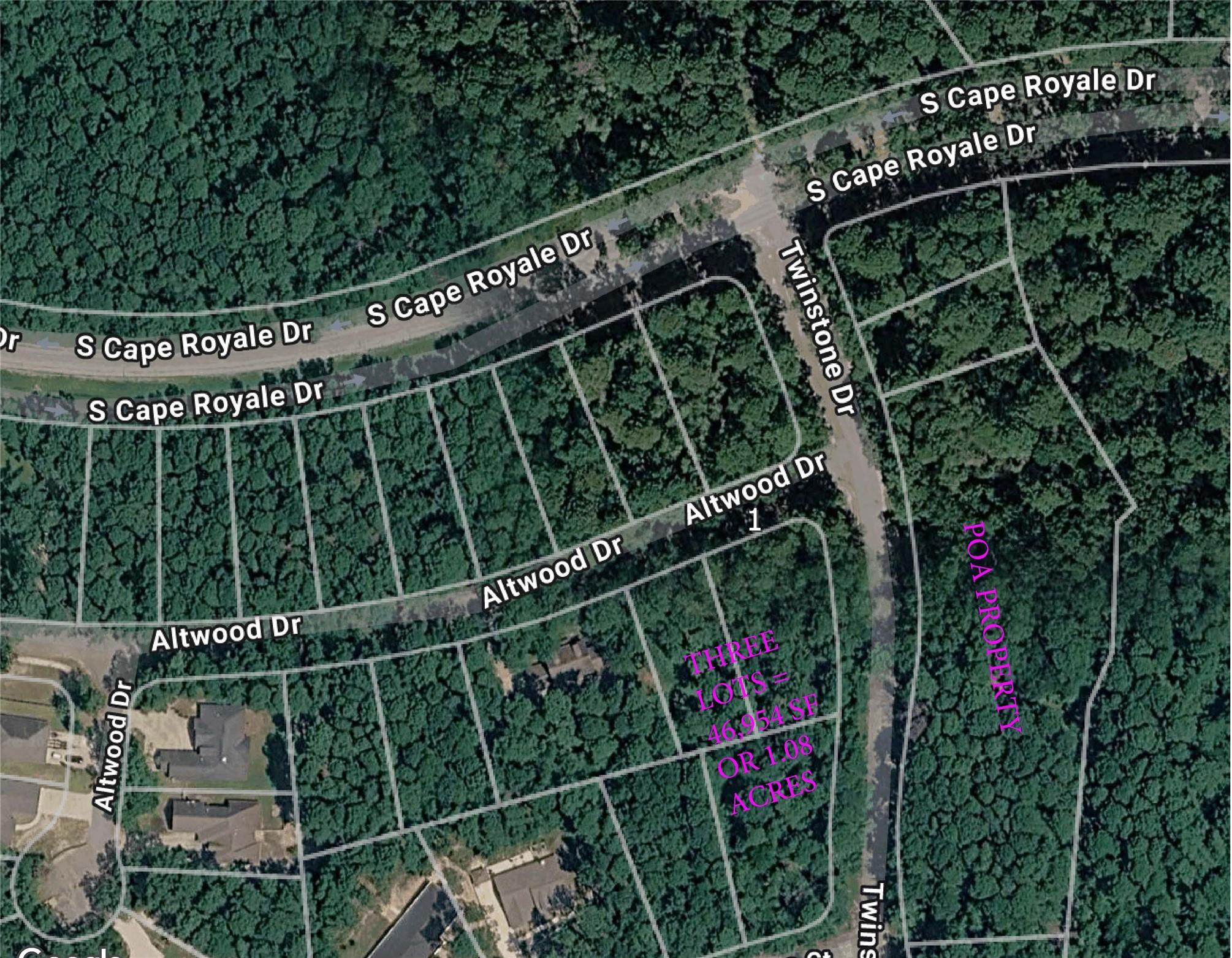 Image 2: Three adjacent lots that equal 1.08 acres (see sur