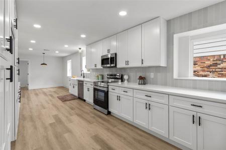 702 Cedar Lane