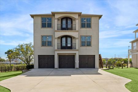 2001 Oceanview Drive