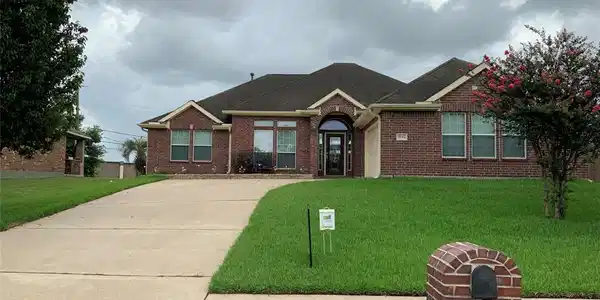 3544 Bayou Forest Dr