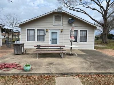 1478 Doug Bell Road