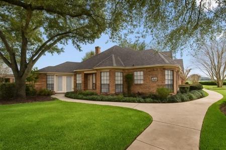 4747 Lake Village Drive