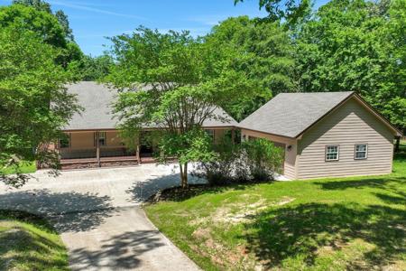 837 S Cape Royale Drive