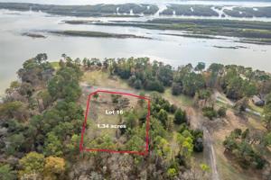 Lot 16 Lonesome Dove Trail