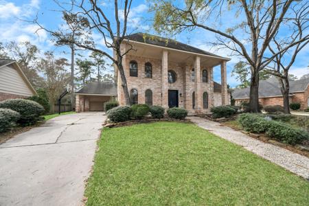 1715 Lofty Maple Trail