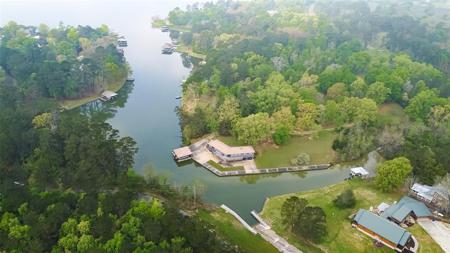 202 Gwendolyn Drive