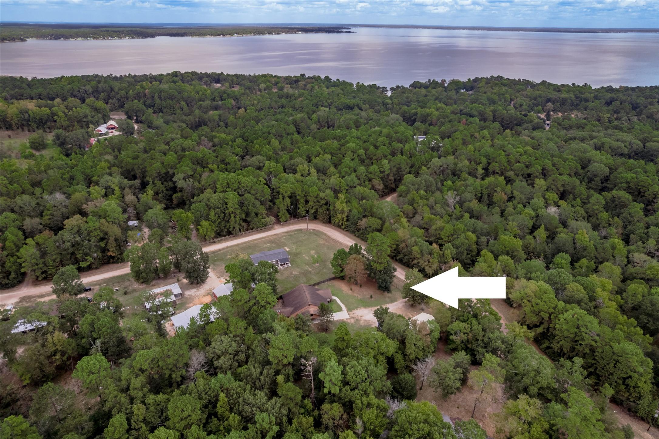 Image 2: Nestled on 1.8 acres