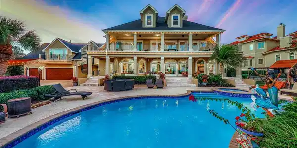 1315 Coral Way Court