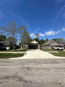 22525 E Shorewood  Loop Loop E