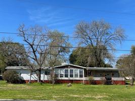 2 Walker Trail Road