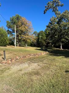 859 Creeklake Drive