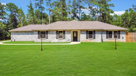 118 Twin Magnolia