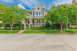27 East Bay Boulevard