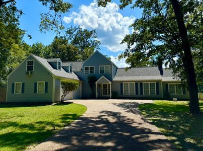 22425 Augusta Court