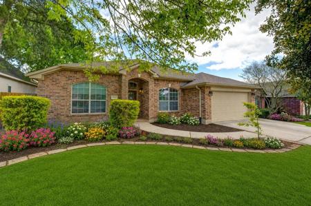 233 Lake Estates Drive