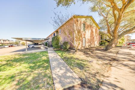 18800 Egret Bay Boulevard