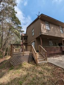 1011 Hamblen Road