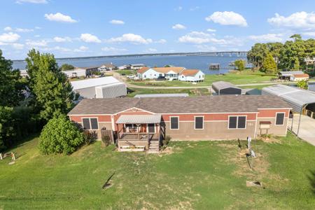 731 Coco Loop