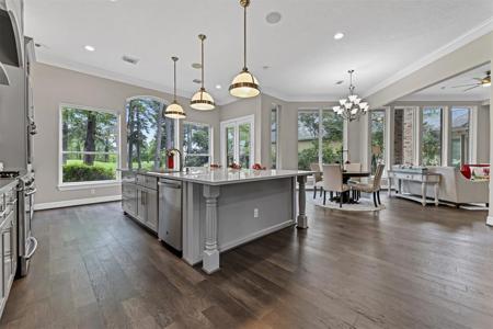 31 Kingwood Greens Drive