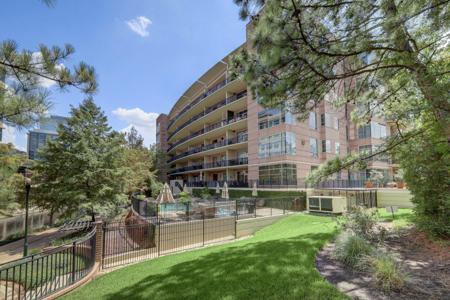 1 Waterway Court