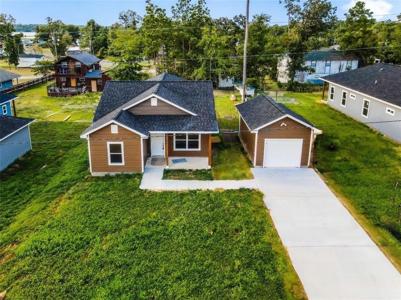 220 Red Bud Lane