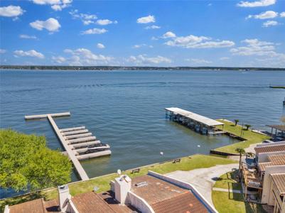 35 Regency Point