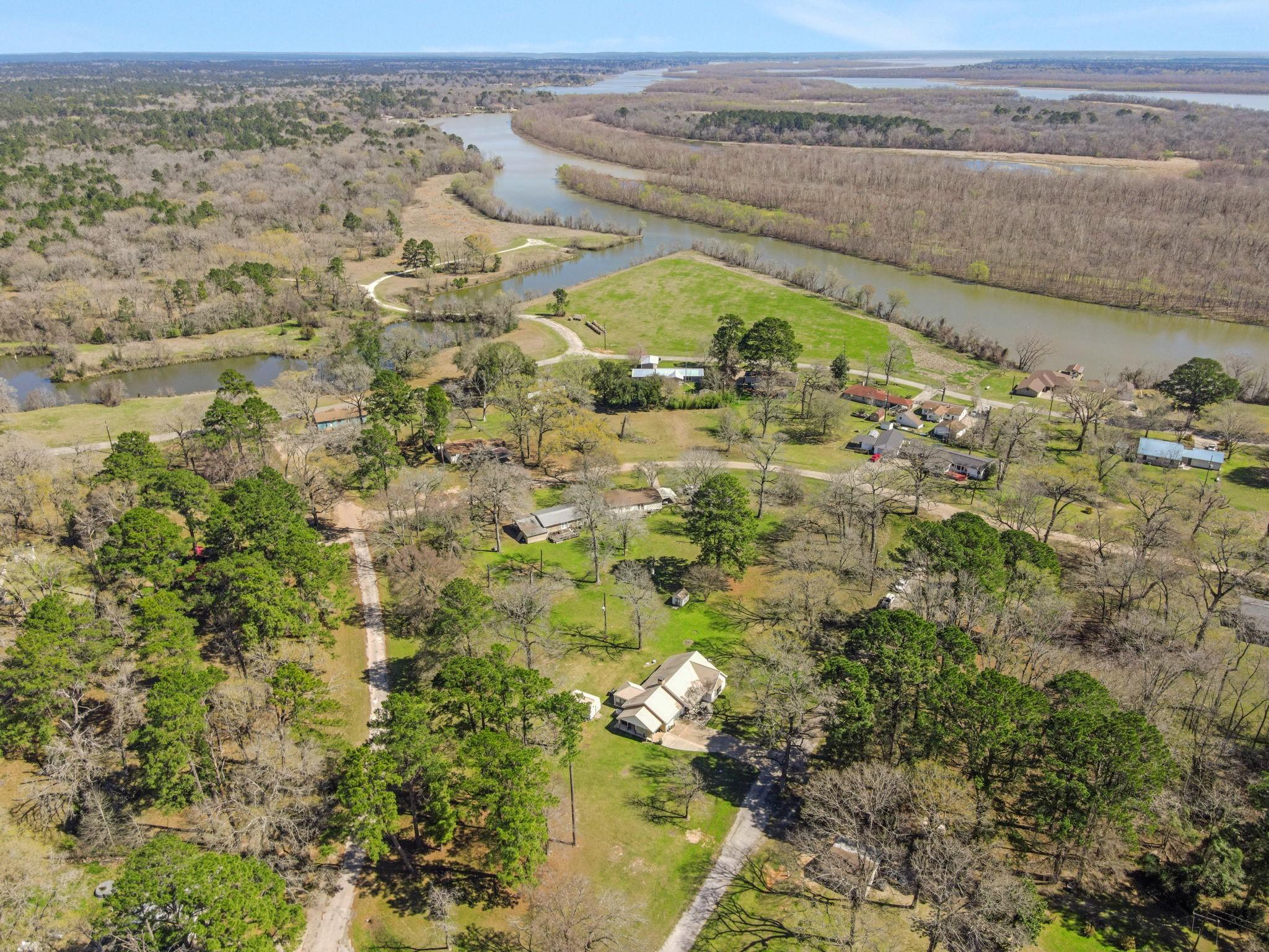 Image 2: Discover your own riverside retreat with stunning