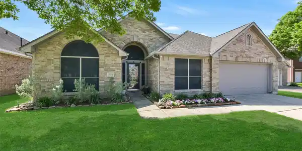 1415 Ivory Crossing Court