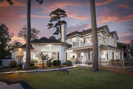 238 Wedgewood Dr