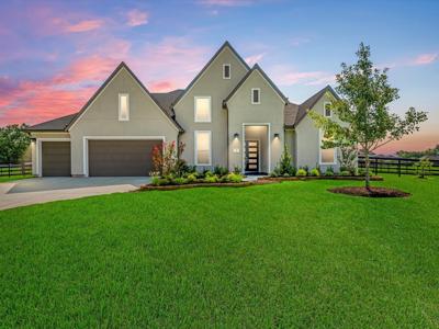 22 Woodland Creek Court