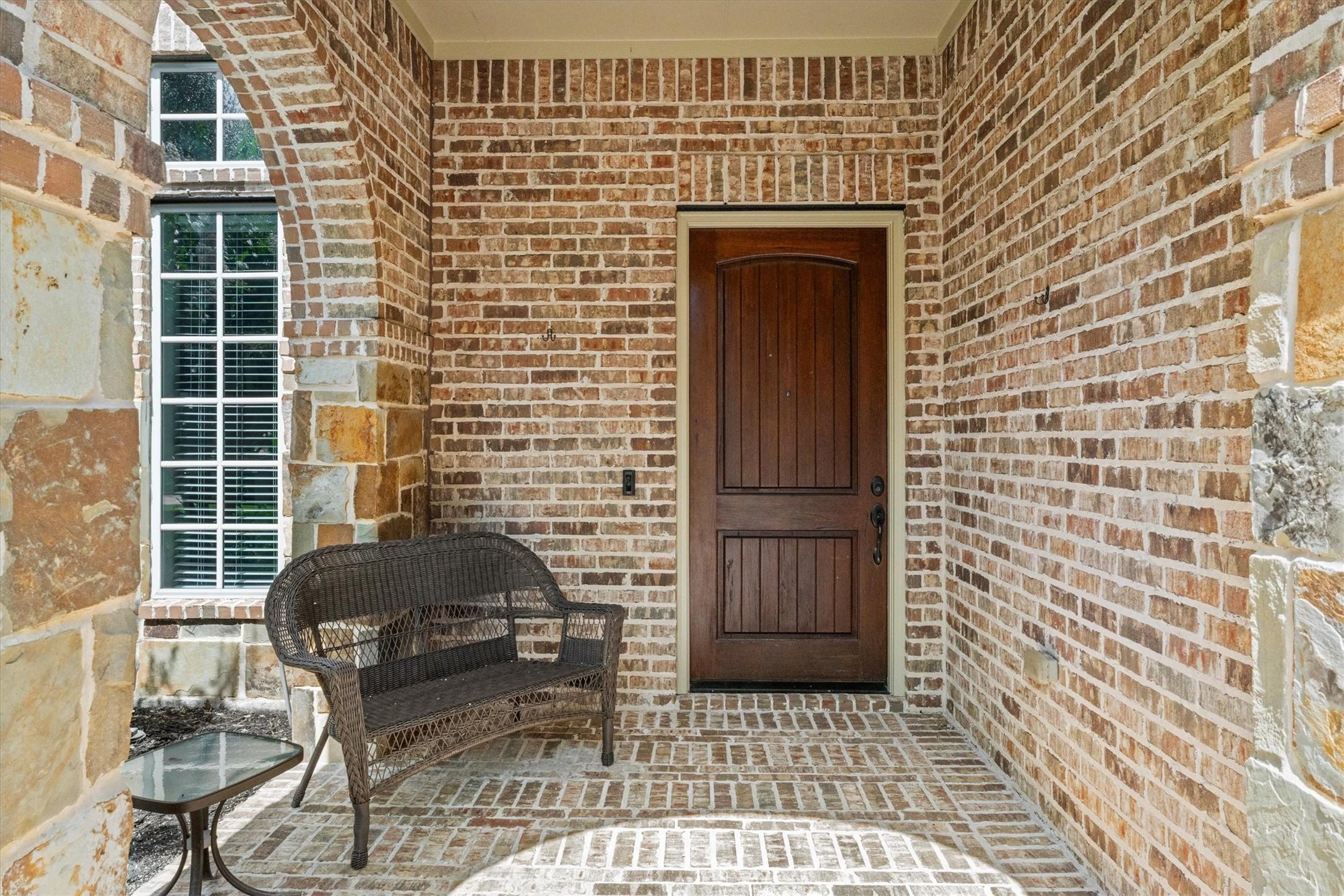 Image 2: Beautiful 5 bedroom home in Paloma Point
