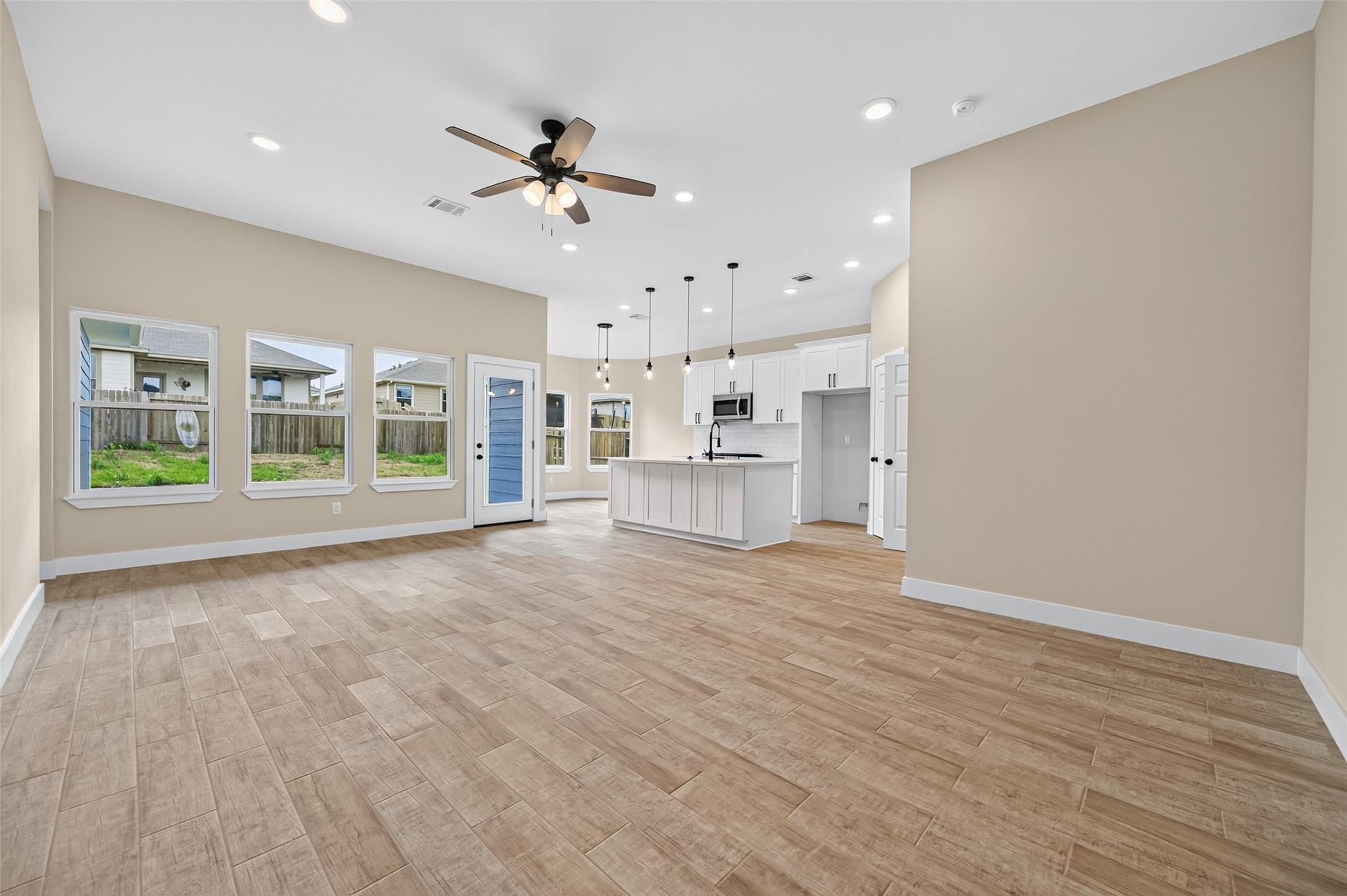 Image 3: Open Concept