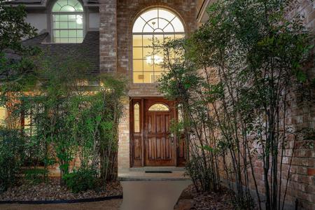 5 Meadowfair Court