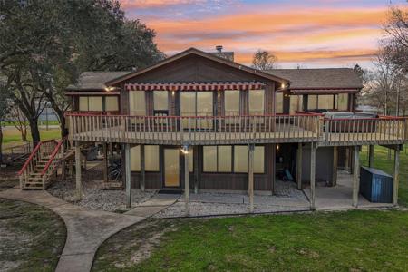 94 Lake View Drive