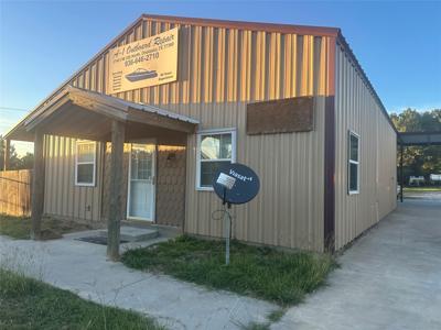 2140 N Fm 356