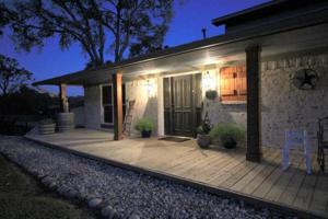 28 Warrior Lane