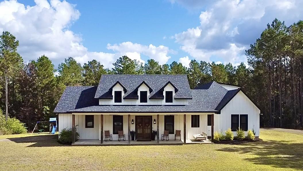 Image 1: Stunning Home.