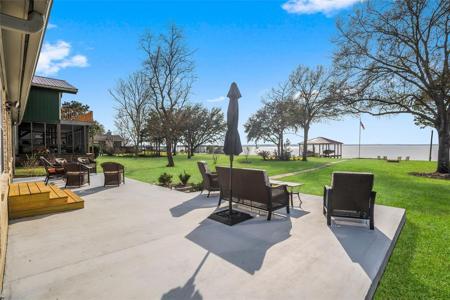 624 Lakeview Harbor
