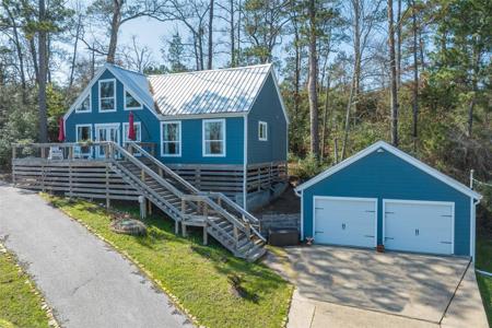591 Lakefront Drive