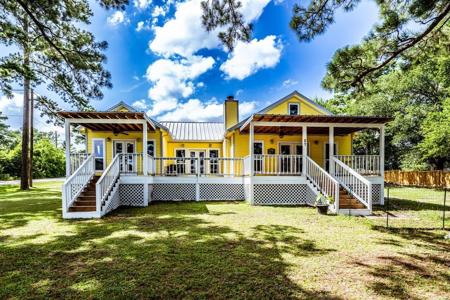 27 Lake Shore Lane