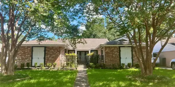 707 Bayview Drive
