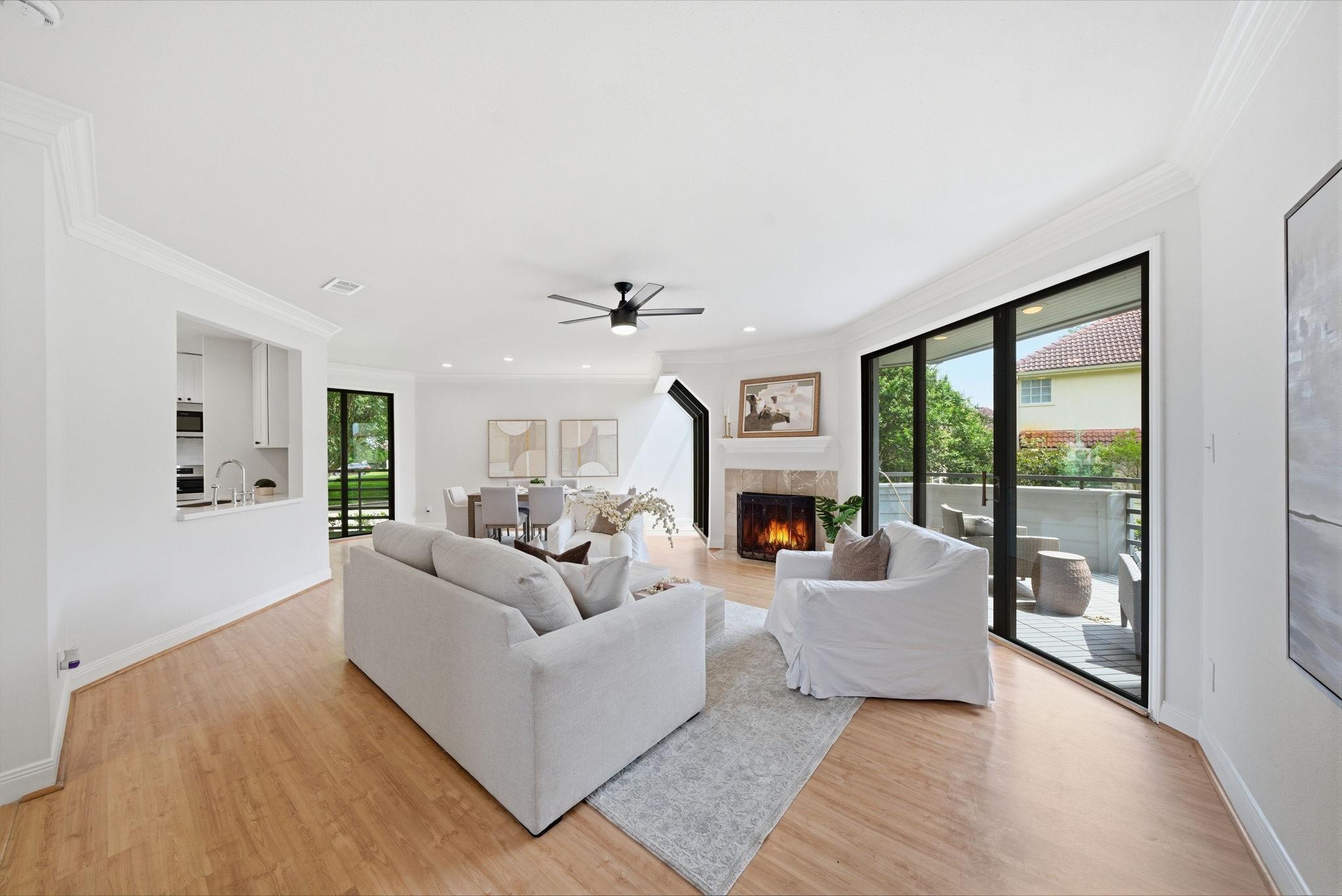 Image 3: WIDE WINDOWS OFFER PLENTY OF NATURAL LIGHT AND ACC