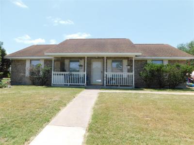 104 Heatherbrook
