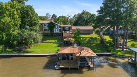 984 Indian Hill Boulevard