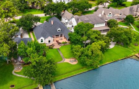 7815 Lake Mist Court