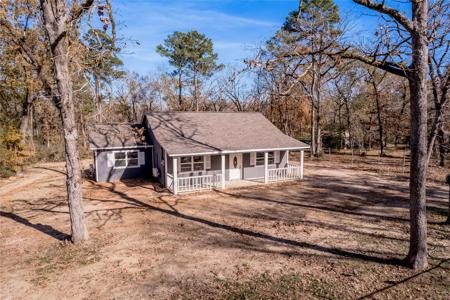 190 Riverwood Lane