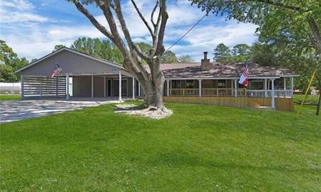 31 Gov Hogg Drive