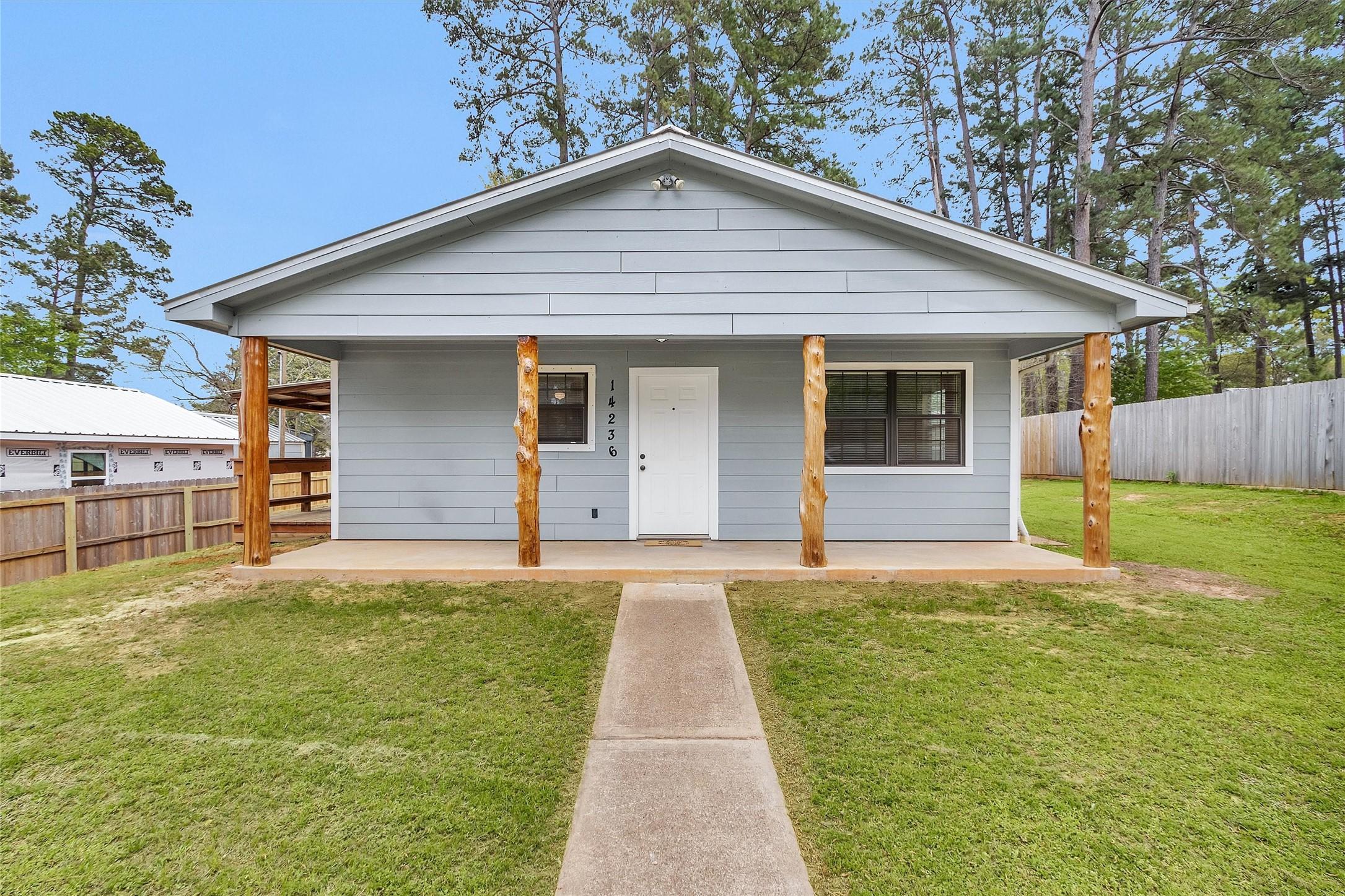 Image 3: Front porch is ready for your rocking chairs!
