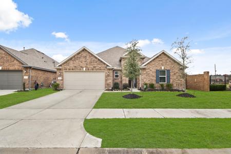 15627 Easton Gate Lane