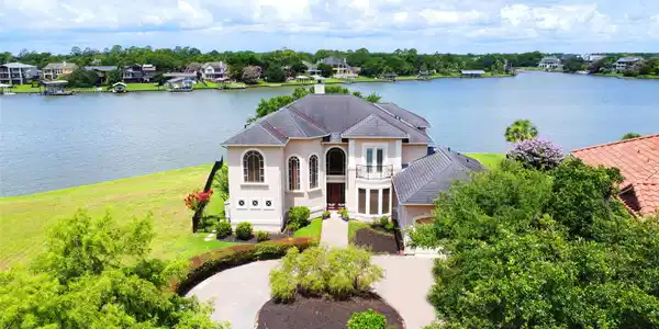 3129 Sea Channel Drive